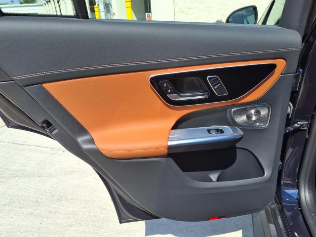 2024 Mercedes-Benz GLC Vehicle Photo in TAMPA, FL 33612-3404