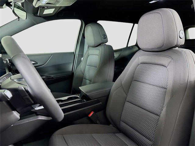 2025 Chevrolet Equinox Vehicle Photo in PUYALLUP, WA 98371-4149