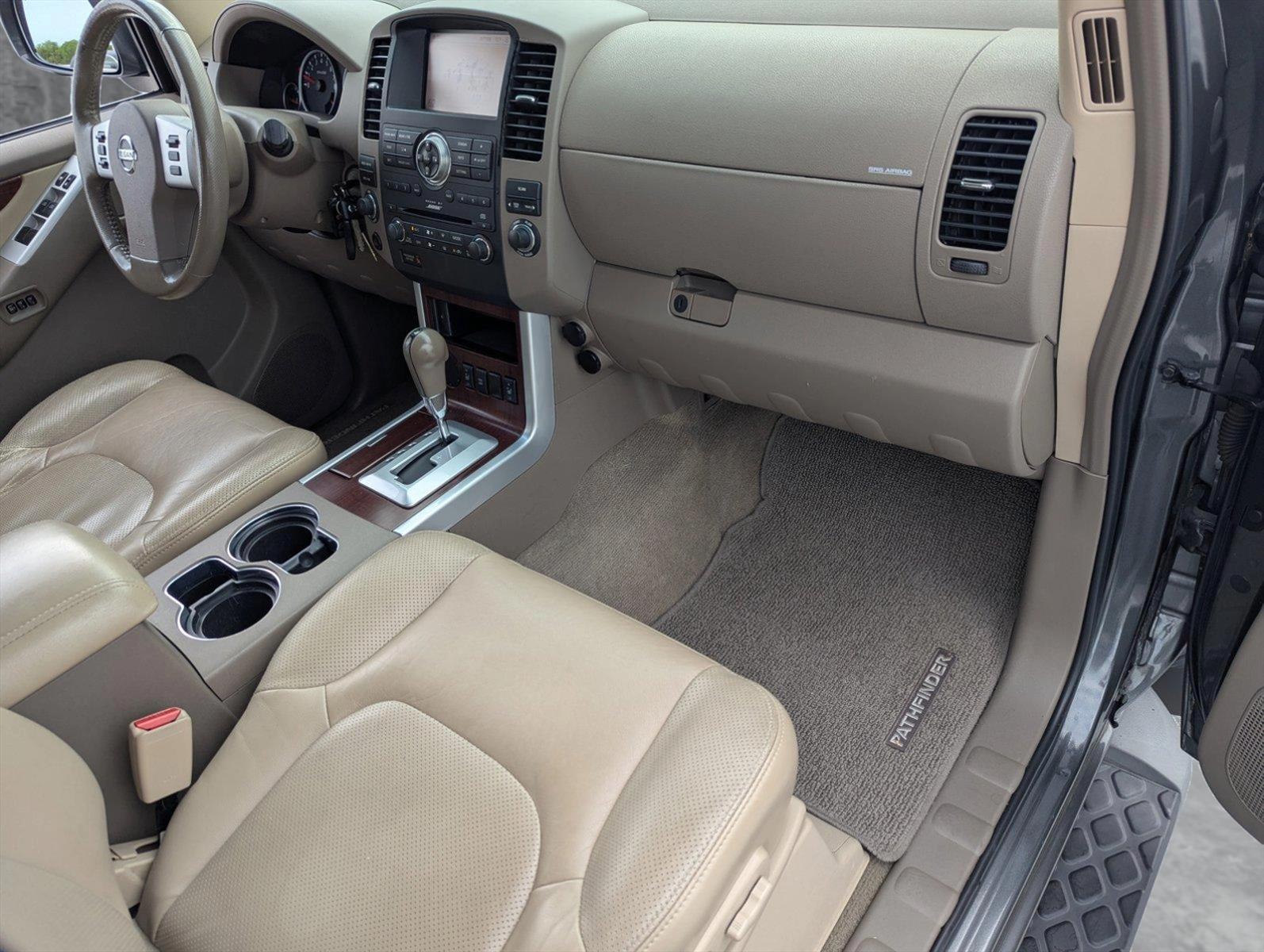 2008 Nissan Pathfinder Vehicle Photo in Ft. Myers, FL 33907