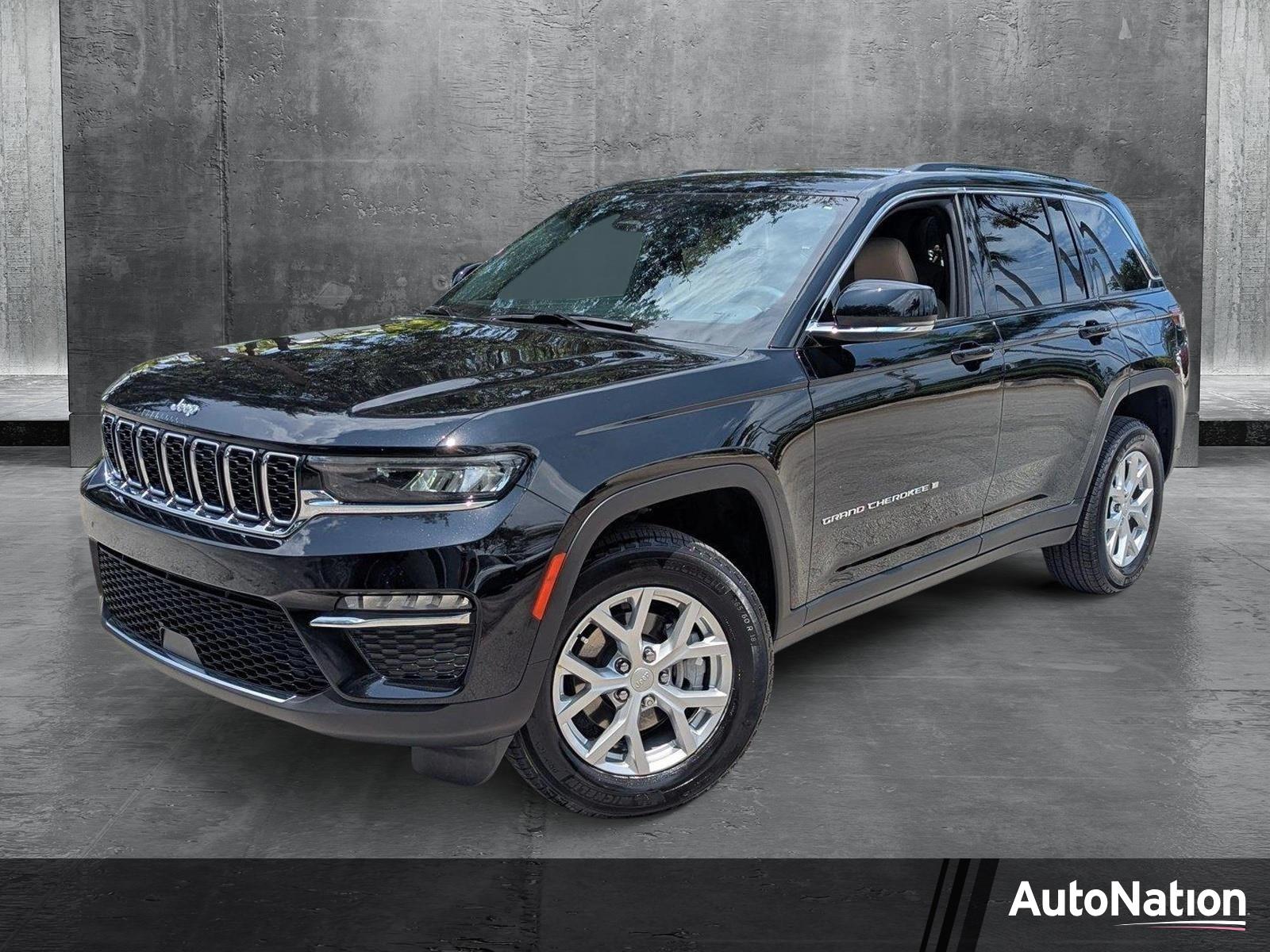 2023 Jeep Grand Cherokee Vehicle Photo in Delray Beach, FL 33444