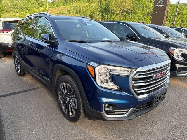 2022 GMC Terrain Vehicle Photo in Pleasant Hills, PA 15236