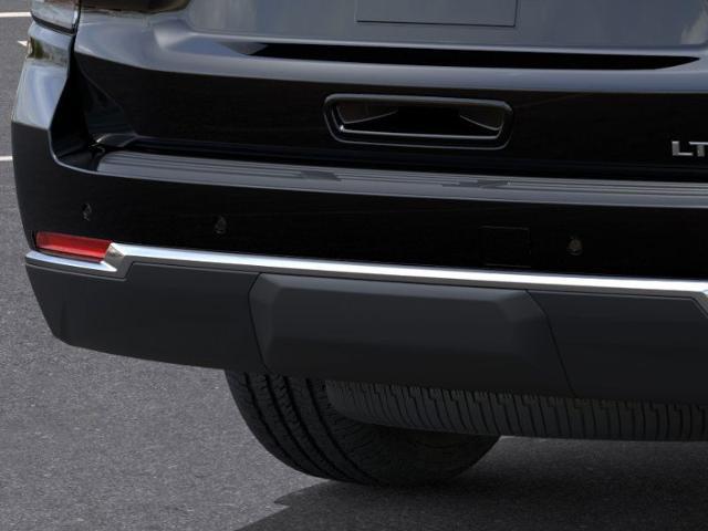 2025 Chevrolet Suburban Vehicle Photo in Roslyn, NY 11576