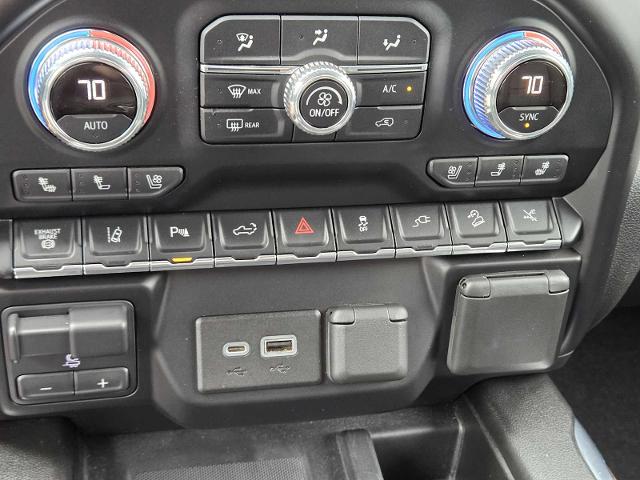 2021 GMC Sierra 3500HD Vehicle Photo in DENTON, TX 76210-9321