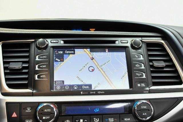 2016 Toyota Highlander Vehicle Photo in DALLAS, TX 75235
