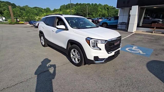 2023 GMC Terrain Vehicle Photo in Pleasant Hills, PA 15236