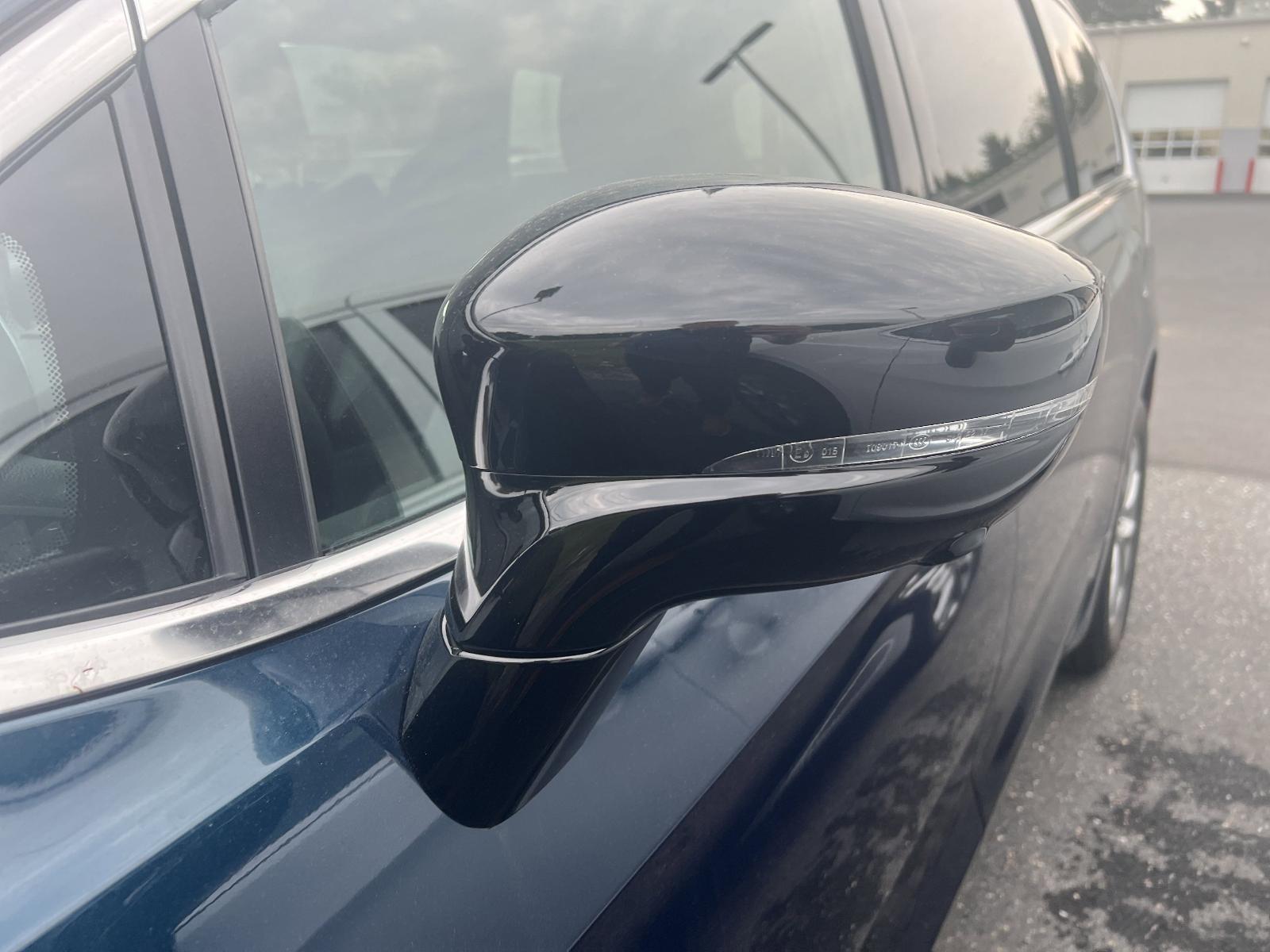 2025 Chrysler Pacifica Vehicle Photo in Mechanicsburg, PA 17050-1707
