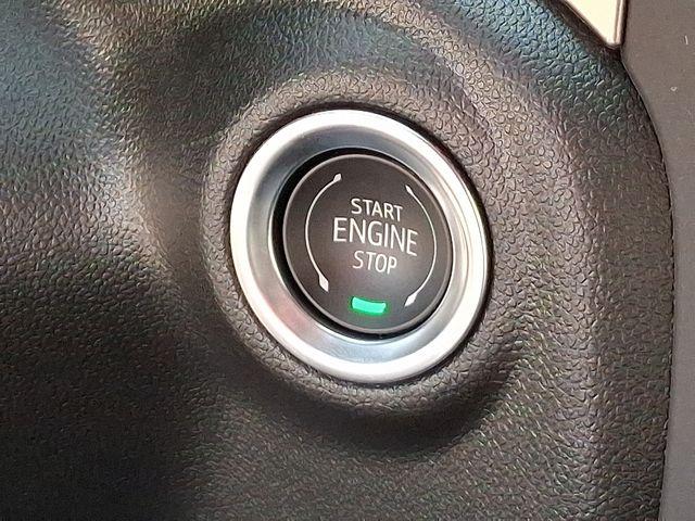 2025 Chevrolet Silverado 3500 HD Chassis Cab Vehicle Photo in DANBURY, CT 06810-5034