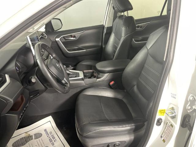 2021 Toyota RAV4 Vehicle Photo in GILBERT, AZ 85297-0402