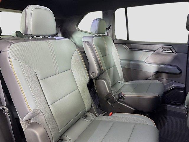 2025 GMC Acadia Vehicle Photo in PUYALLUP, WA 98371-4149