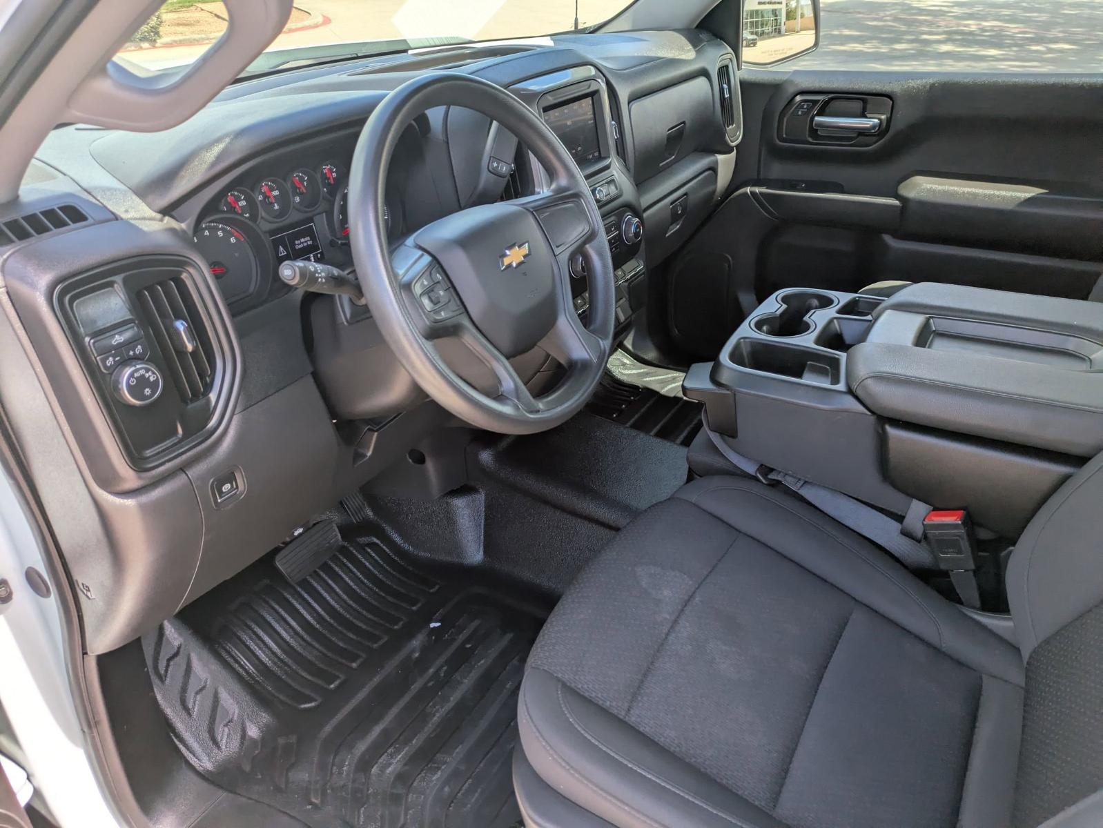 2024 Chevrolet Silverado 1500 Vehicle Photo in SELMA, TX 78154-1460