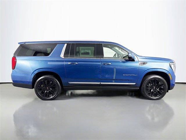 2025 GMC Yukon XL Vehicle Photo in PUYALLUP, WA 98371-4149