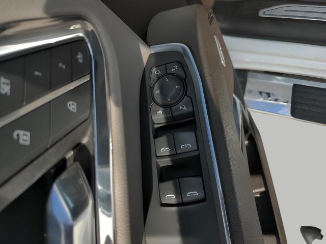 2024 Chevrolet Silverado 1500 Vehicle Photo in Green Bay, WI 54304