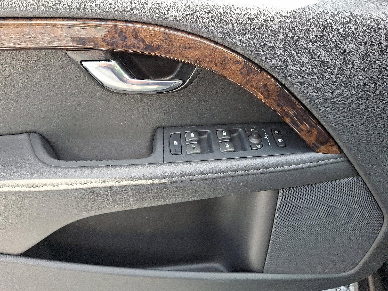 2016 Volvo XC70 Vehicle Photo in Harrisburg, PA 17111