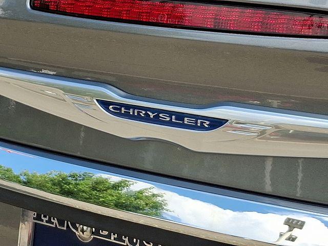 2013 Chrysler 200 Vehicle Photo in WATERTOWN, CT 06795-3318