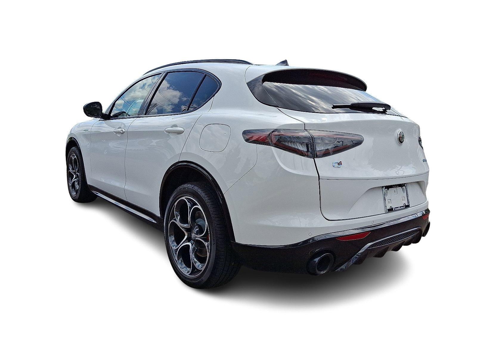 2025 Alfa Romeo Stelvio Vehicle Photo in Willow Grove, PA 19090