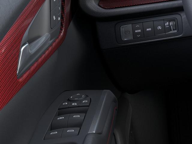 2026 Chevrolet Traverse Vehicle Photo in Roslyn, NY 11576