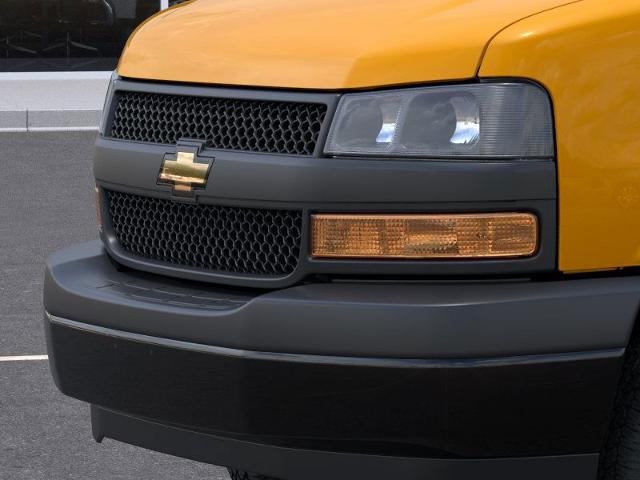 2025 Chevrolet Express Commercial Cutaway Vehicle Photo in TOPEKA, KS 66609-0000