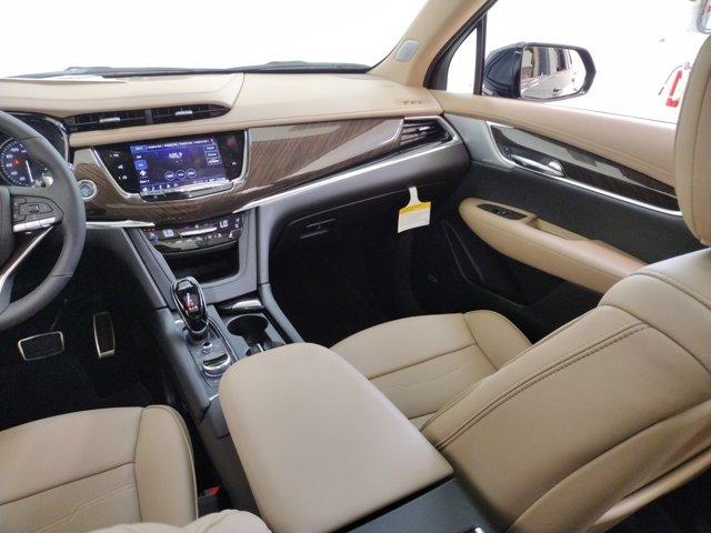 2024 Cadillac XT6 Vehicle Photo in PINEVILLE, NC 28134-8495