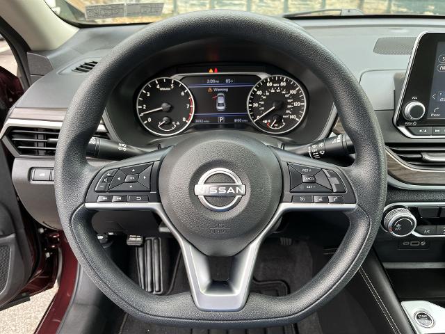 2023 Nissan Altima Vehicle Photo in PITTSBURGH, PA 15226-1209