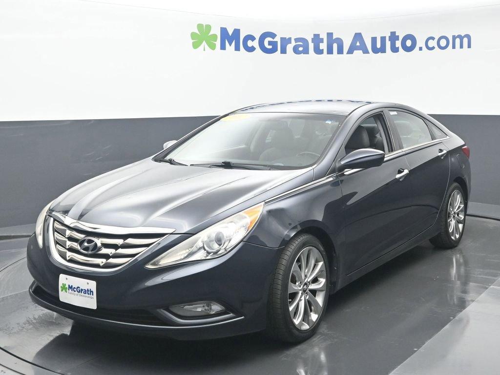 2012 Hyundai SONATA Vehicle Photo in Cedar Rapids, IA 52402