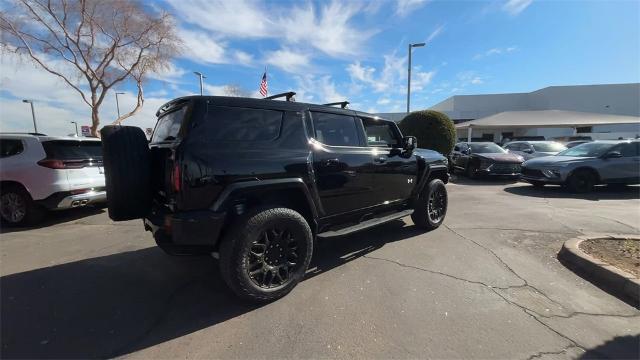 2025 GMC HUMMER EV SUV Vehicle Photo in GOODYEAR, AZ 85338-1310