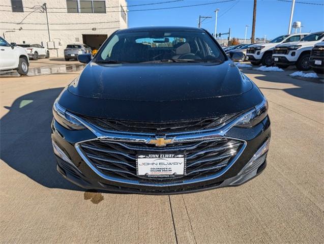 2025 Chevrolet Malibu Vehicle Photo in ENGLEWOOD, CO 80113-6708