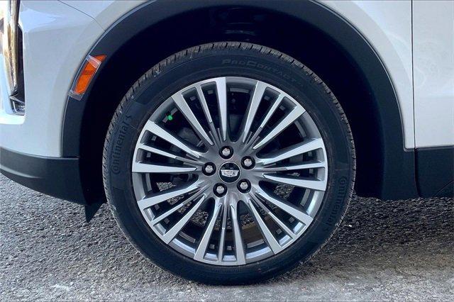 2025 Cadillac XT4 Vehicle Photo in TOPEKA, KS 66609-0000