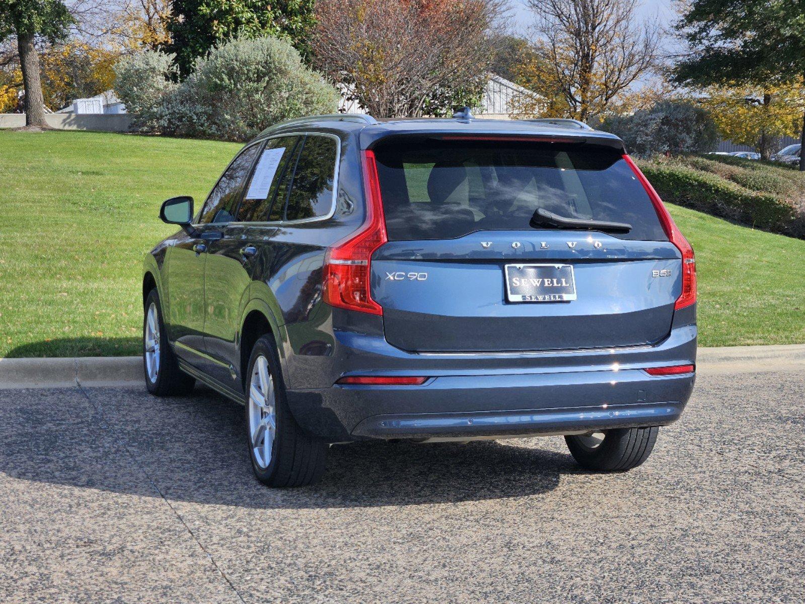 2023 Volvo XC90 Vehicle Photo in FORT WORTH, TX 76132