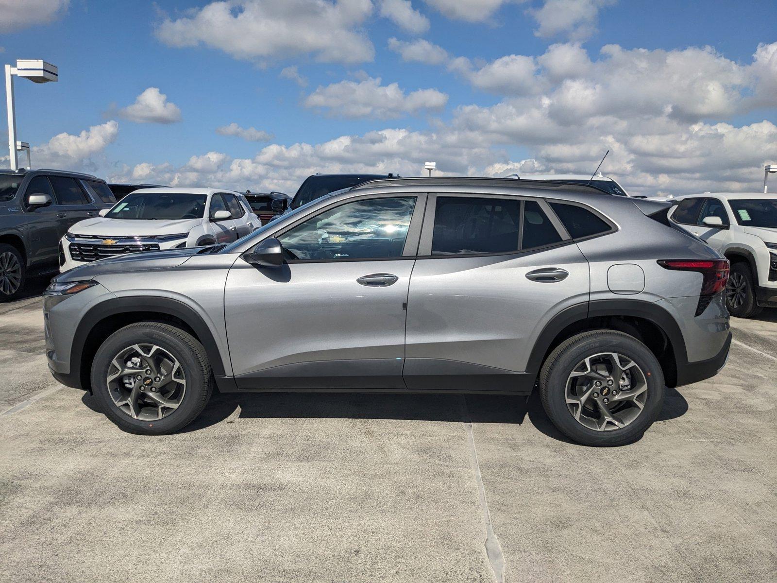 2025 Chevrolet Trax Vehicle Photo in MIAMI, FL 33172-3015