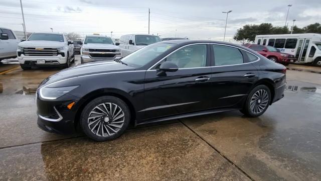 2021 Hyundai SONATA Hybrid Vehicle Photo in HOUSTON, TX 77054-4802