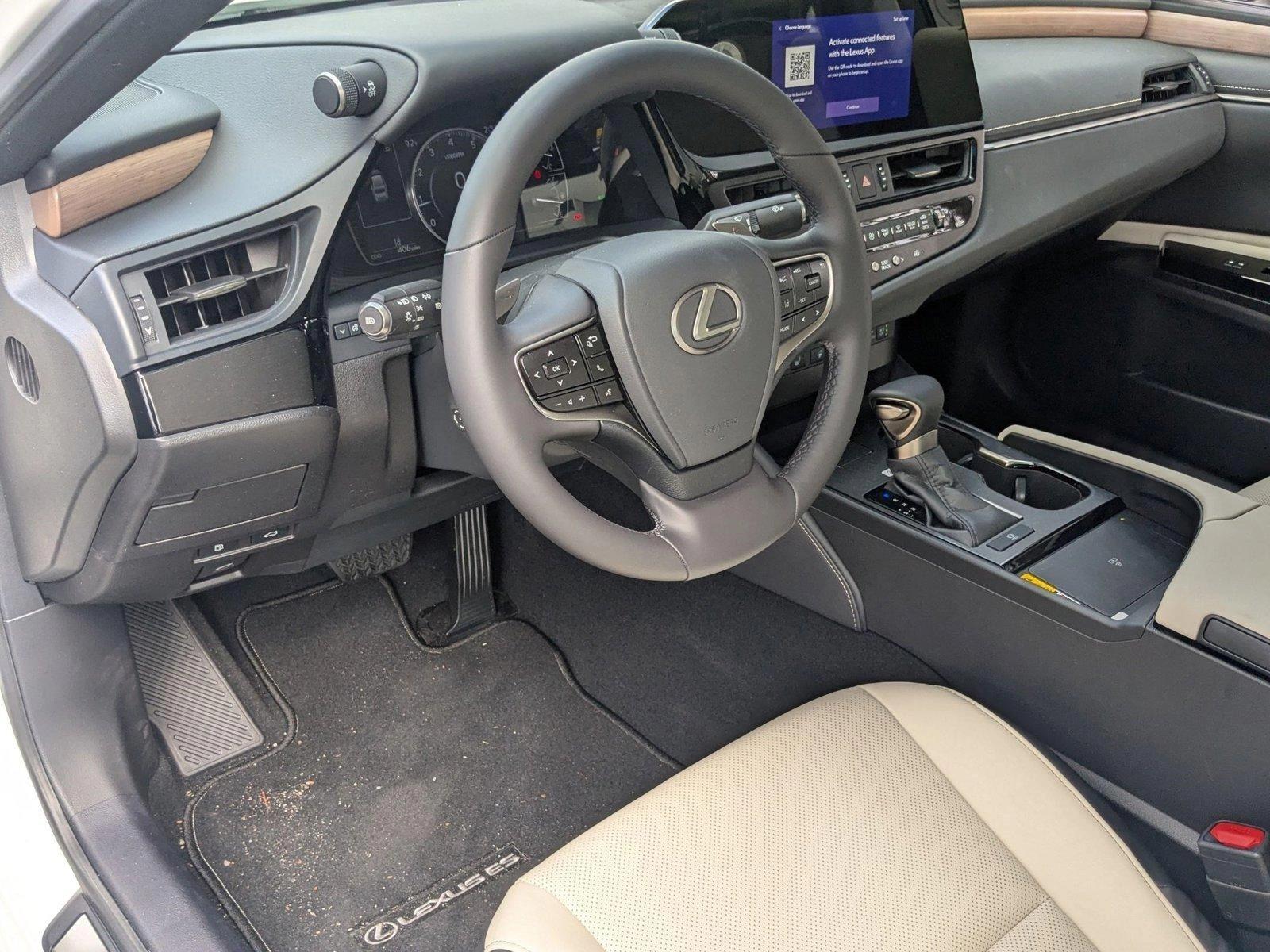 2025 Lexus ES 350 Vehicle Photo in Coconut Creek, FL 33073