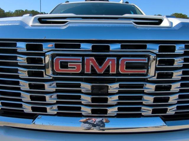 2025 GMC Sierra 2500 HD Vehicle Photo in ALBERTVILLE, AL 35950-0246