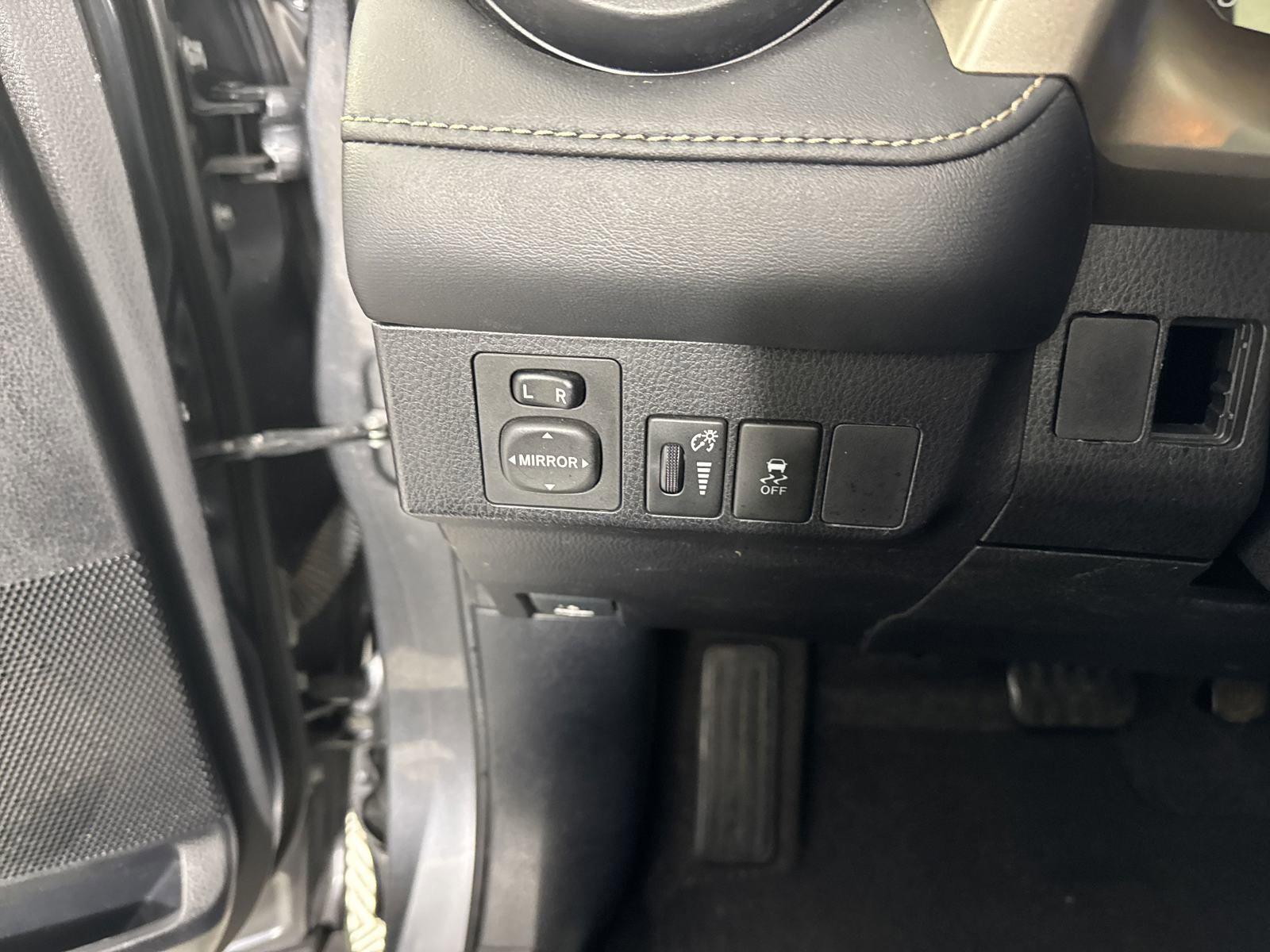2015 Toyota RAV4 Vehicle Photo in GEORGETOWN, TX 78626-7508