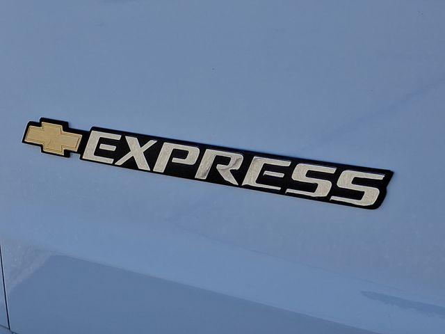 2022 Chevrolet Express Cargo 2500 Vehicle Photo in DANBURY, CT 06810-5034