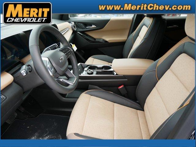 2025 Chevrolet Equinox Vehicle Photo in MAPLEWOOD, MN 55119-4794