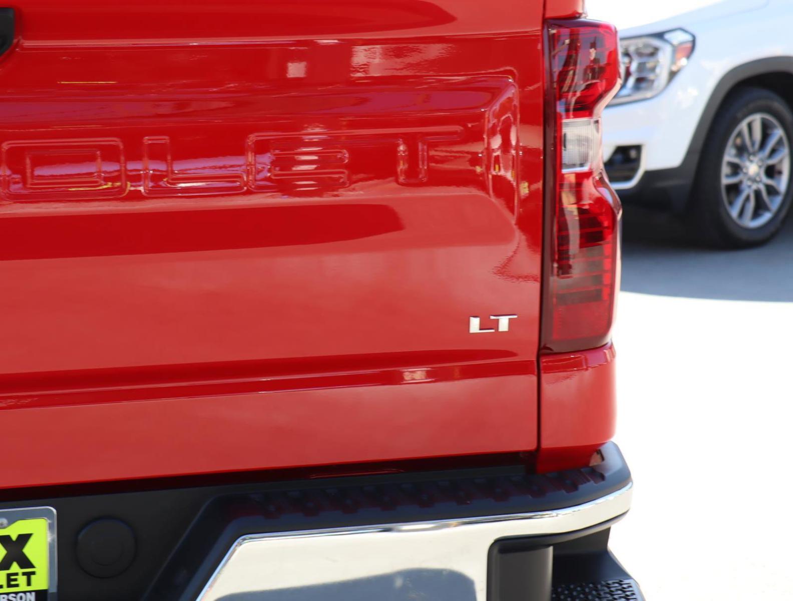 2025 Chevrolet Silverado 1500 Vehicle Photo in LOS ANGELES, CA 90007-3794