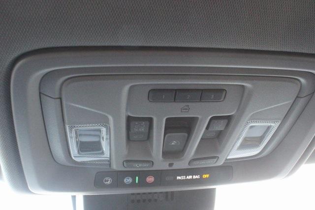 2025 GMC Sierra 1500 Vehicle Photo in AURORA, CO 80012-4011