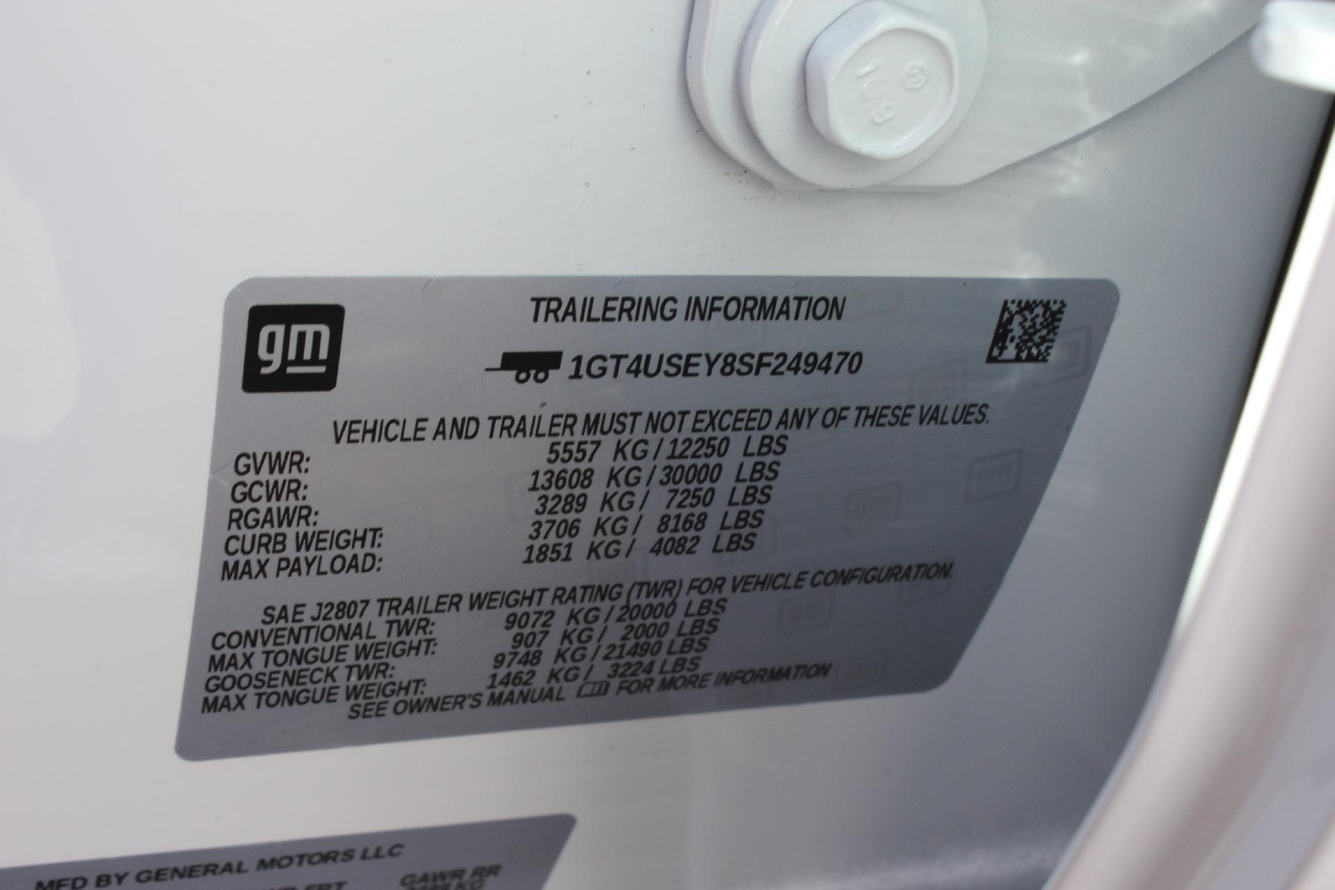 2025 GMC Sierra 3500 HD Vehicle Photo in AURORA, CO 80012-4011