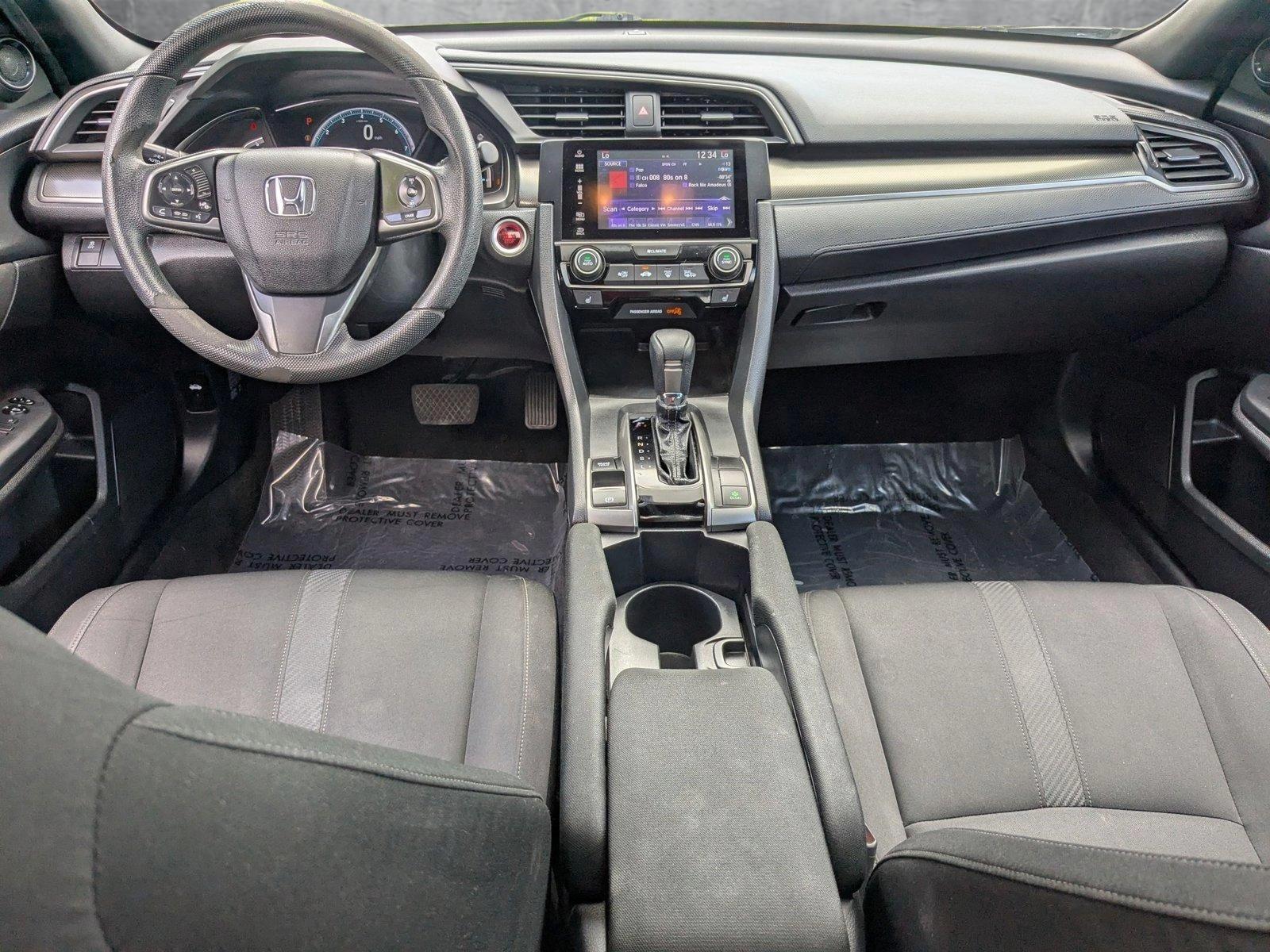 2017 Honda Civic Hatchback Vehicle Photo in PEMBROKE PINES, FL 33024-6534