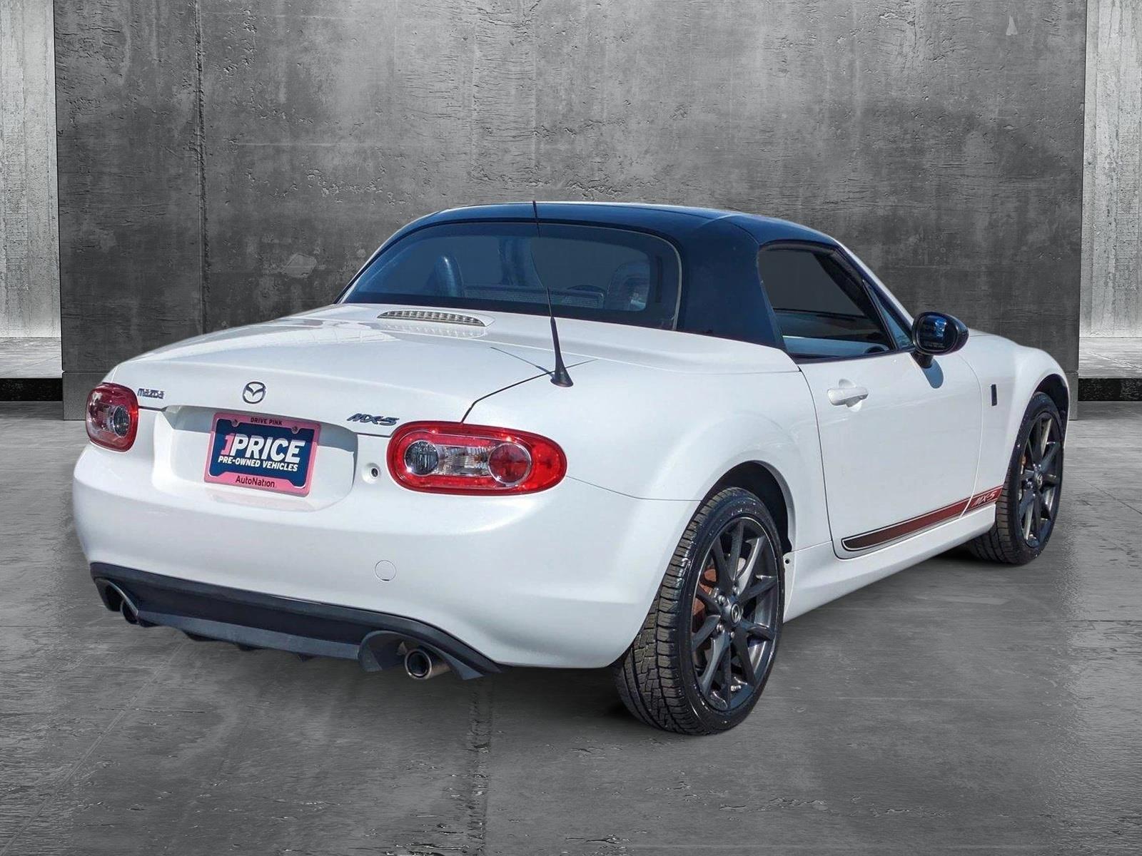 2013 Mazda MX-5 Miata Vehicle Photo in Bradenton, FL 34207