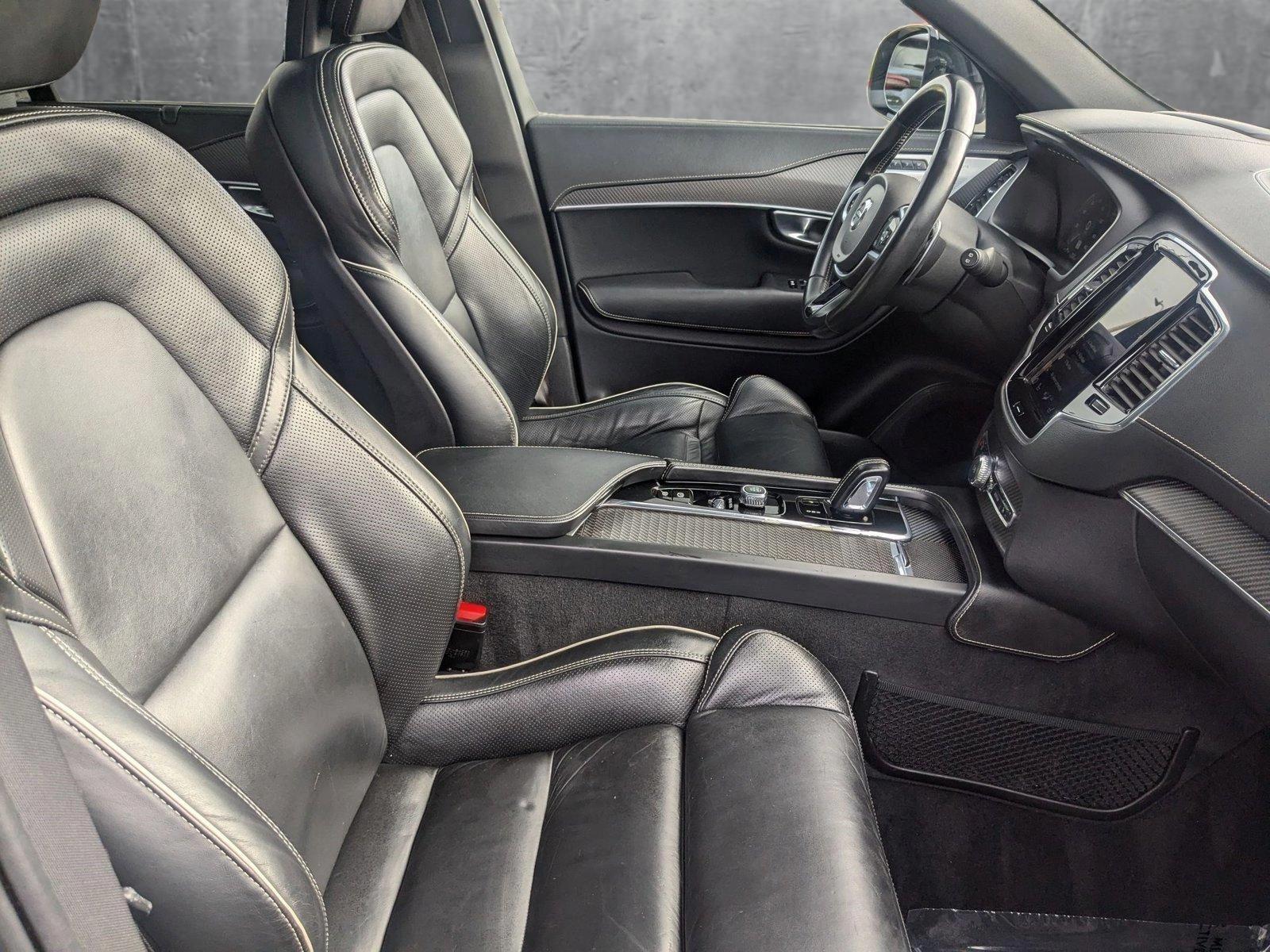 2020 Volvo XC90 Vehicle Photo in Valencia, CA 91355