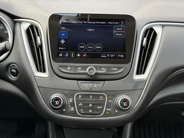 2022 Chevrolet Malibu Vehicle Photo in MADISON, WI 53713-3220