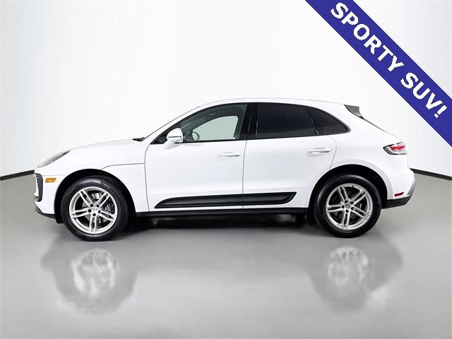 2022 Porsche Macan Vehicle Photo in Puyallup, WA 98371