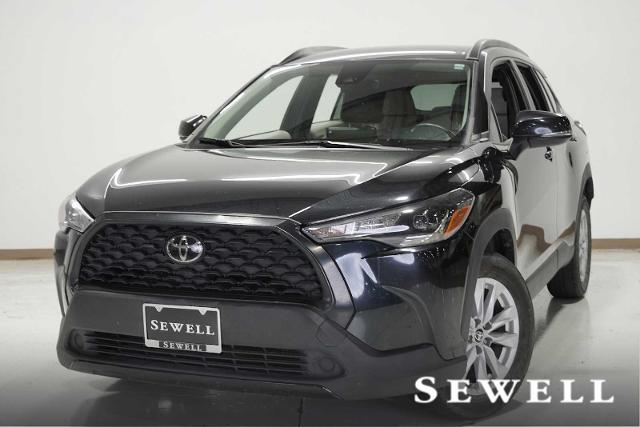 2022 Toyota Corolla Cross Vehicle Photo in GRAPEVINE, TX 76051