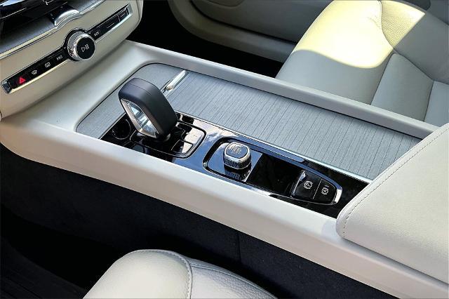 2025 Volvo XC60 Vehicle Photo in Grapevine, TX 76051