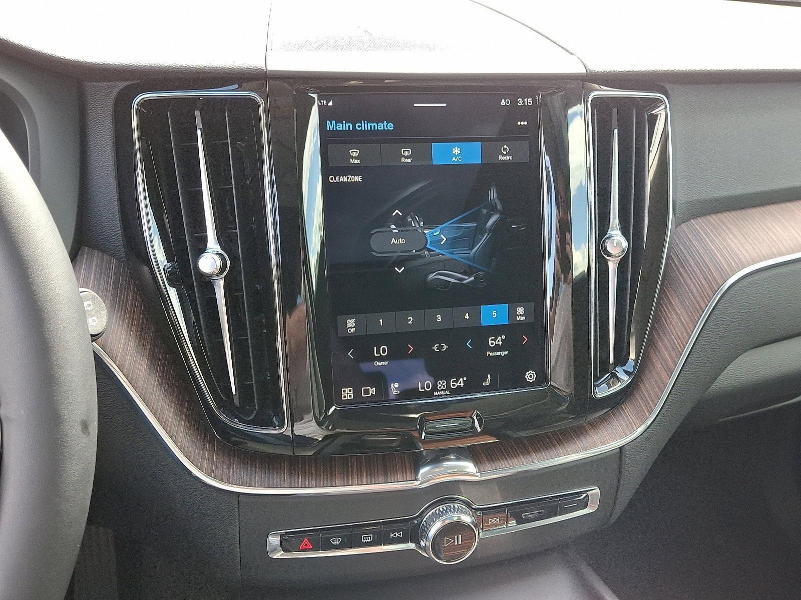 2022 Volvo XC60 Vehicle Photo in Trevose, PA 19053