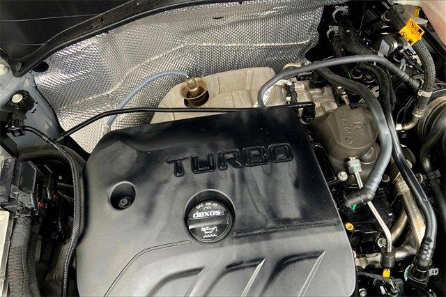 2023 Buick Encore GX Vehicle Photo in TOPEKA, KS 66609-0000