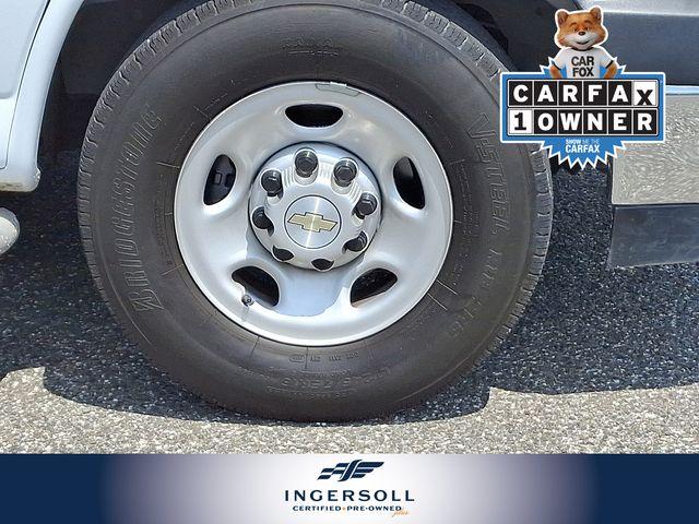 2023 Chevrolet Express Cargo 2500 Vehicle Photo in WATERTOWN, CT 06795-3318