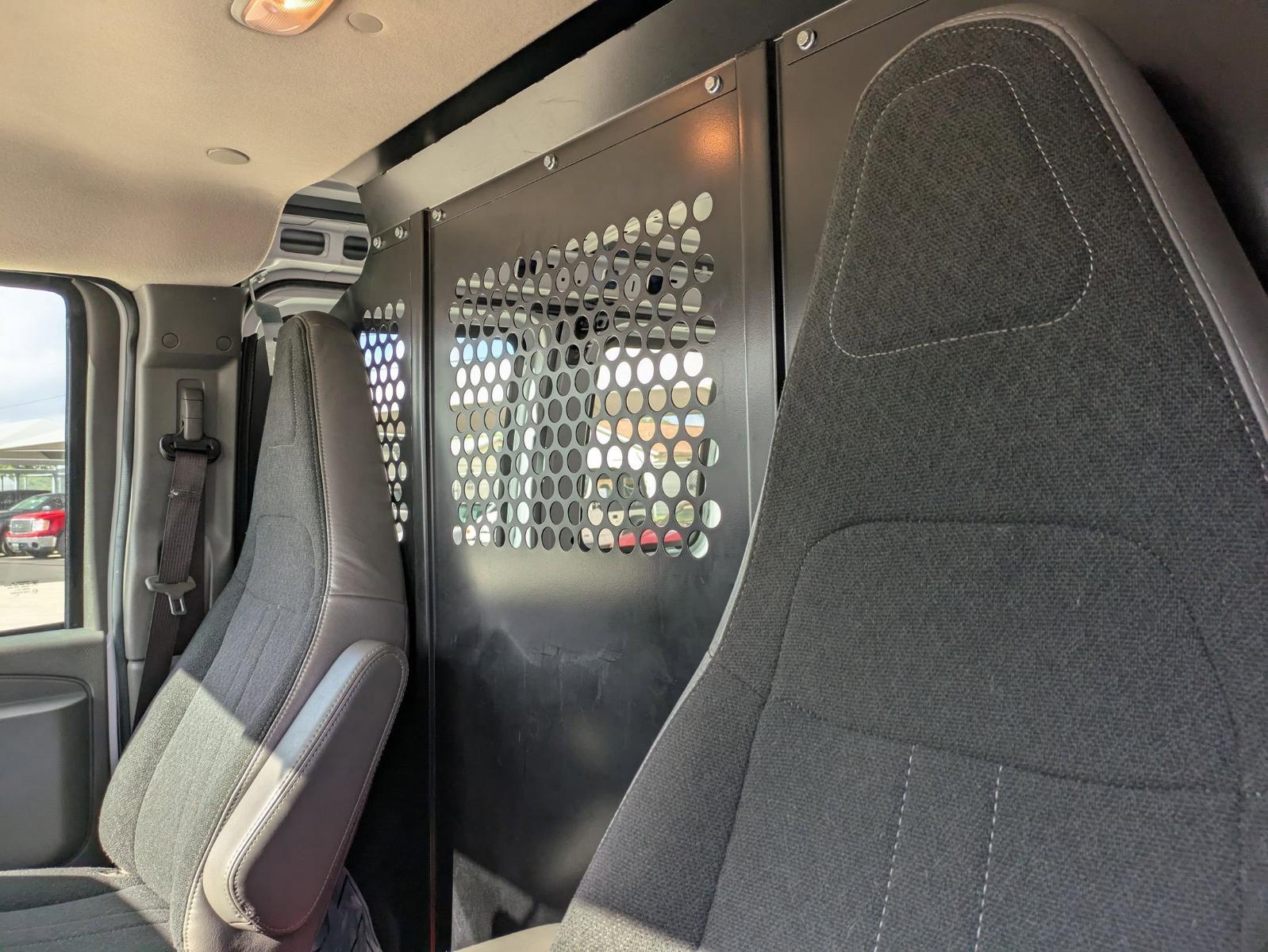 2023 Chevrolet Express Cargo 2500 Vehicle Photo in SELMA, TX 78154-1460