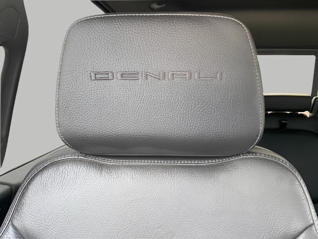 2022 GMC Sierra 3500 HD Vehicle Photo in APPLETON, WI 54914-8833